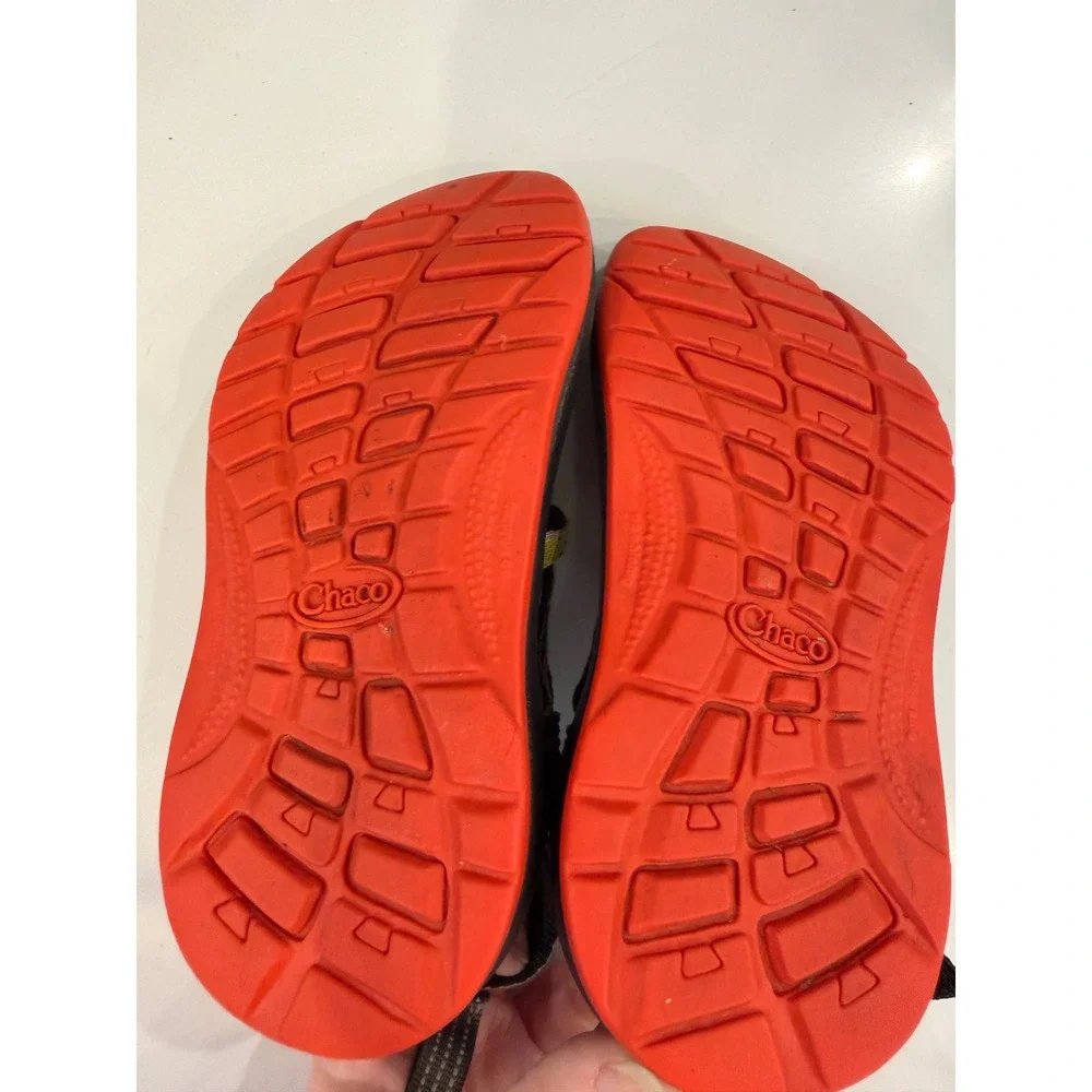 Chaco Kids Z1 Ecotread Sandals Black Red Geometric Straps Size 10 J180175